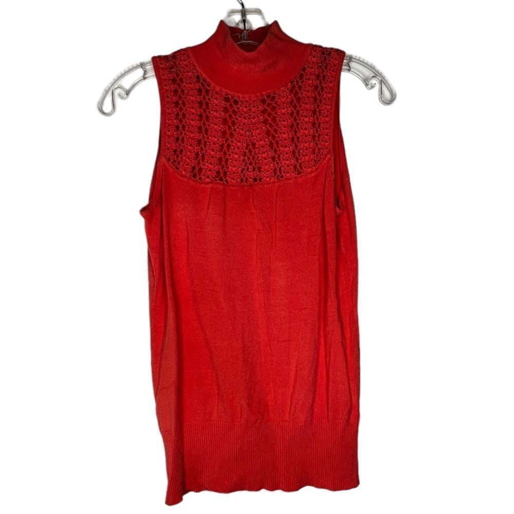 Cachet Sleeveless Sweater‎